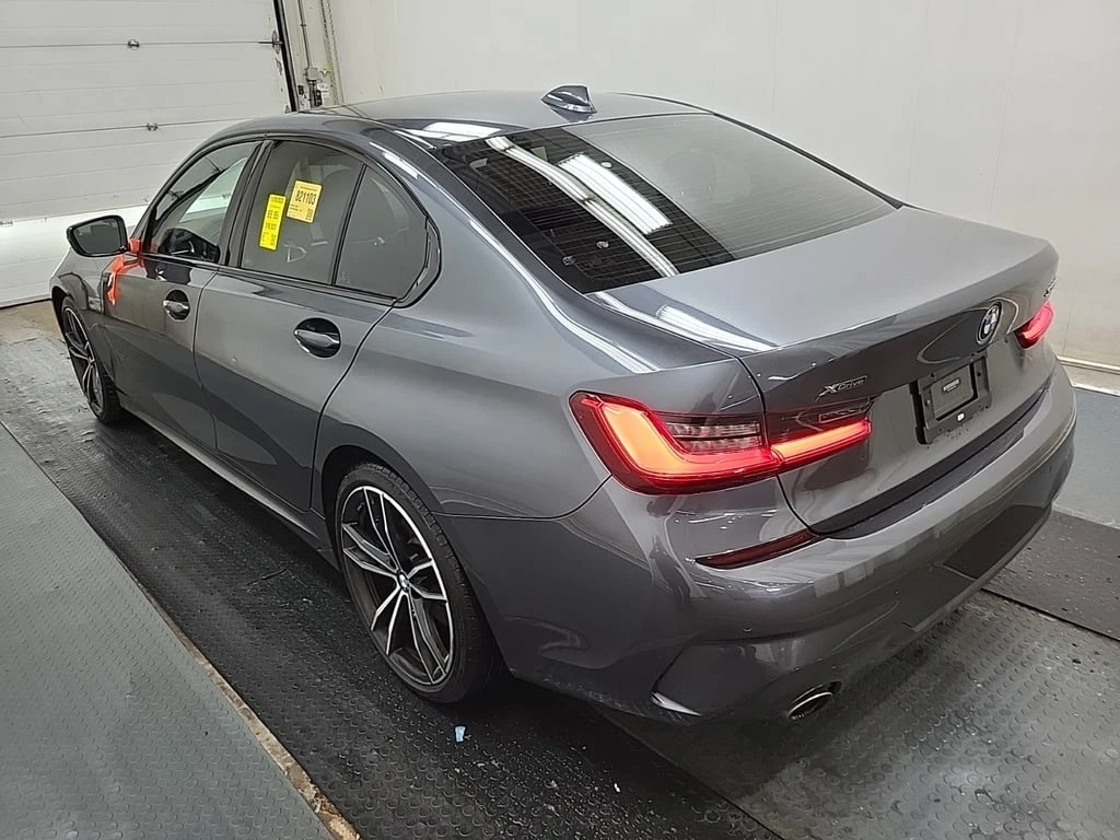 BMW 330 * 330I XDRIVE * CARFAX *    | Mobile.bg   4