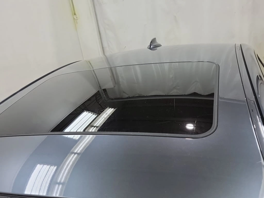 BMW 330 * 330I XDRIVE * CARFAX *    | Mobile.bg   8