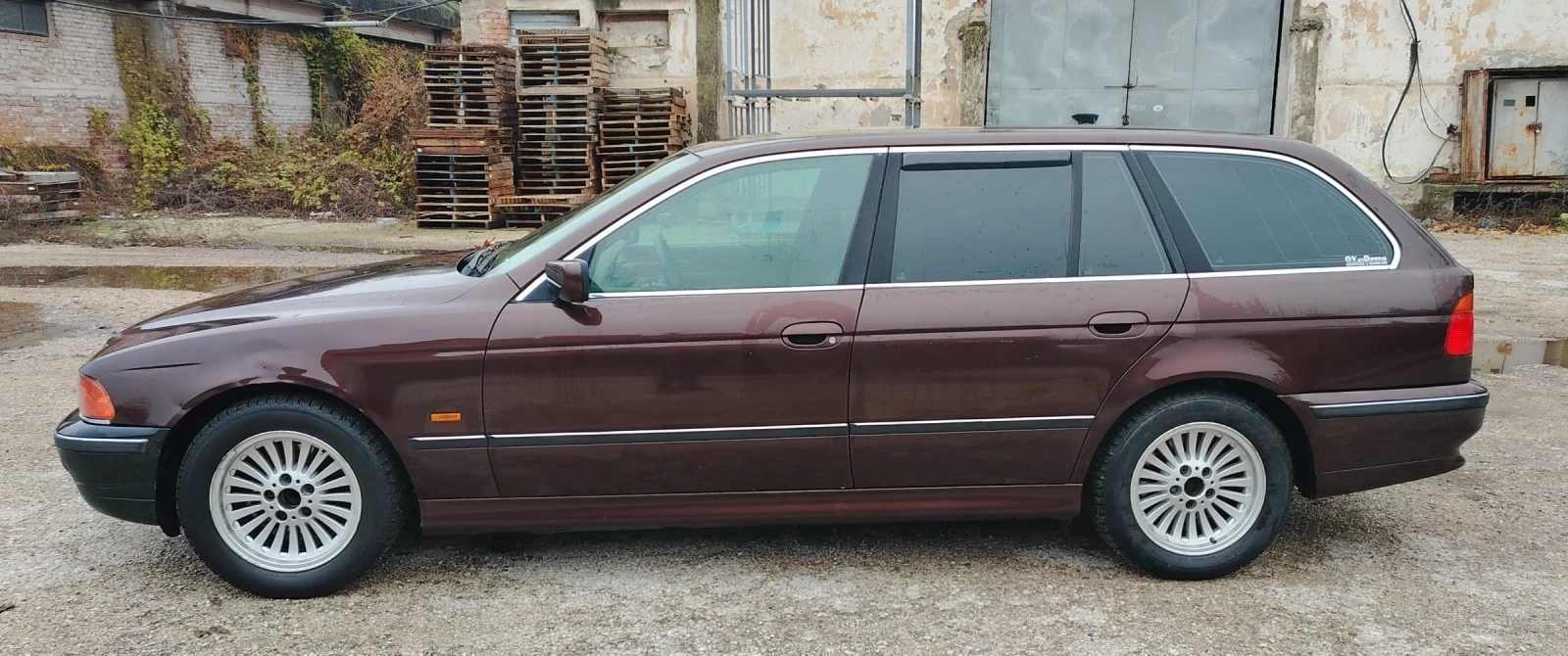 BMW 525  - изображение 2