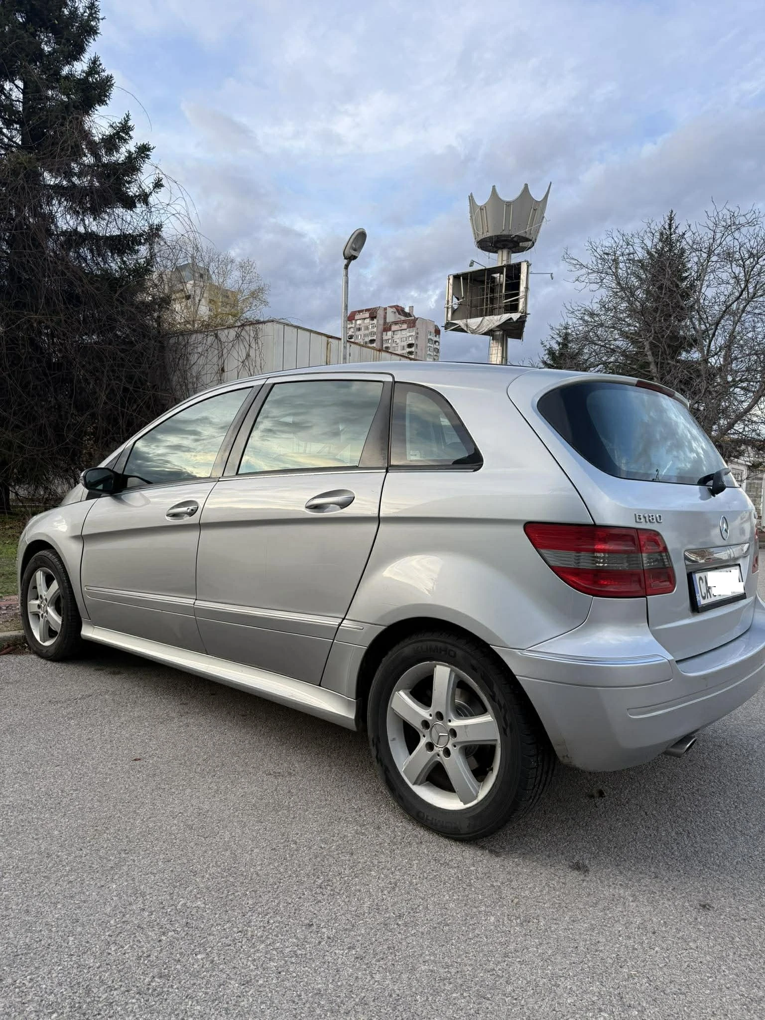 Mercedes-Benz B 180  - изображение 2