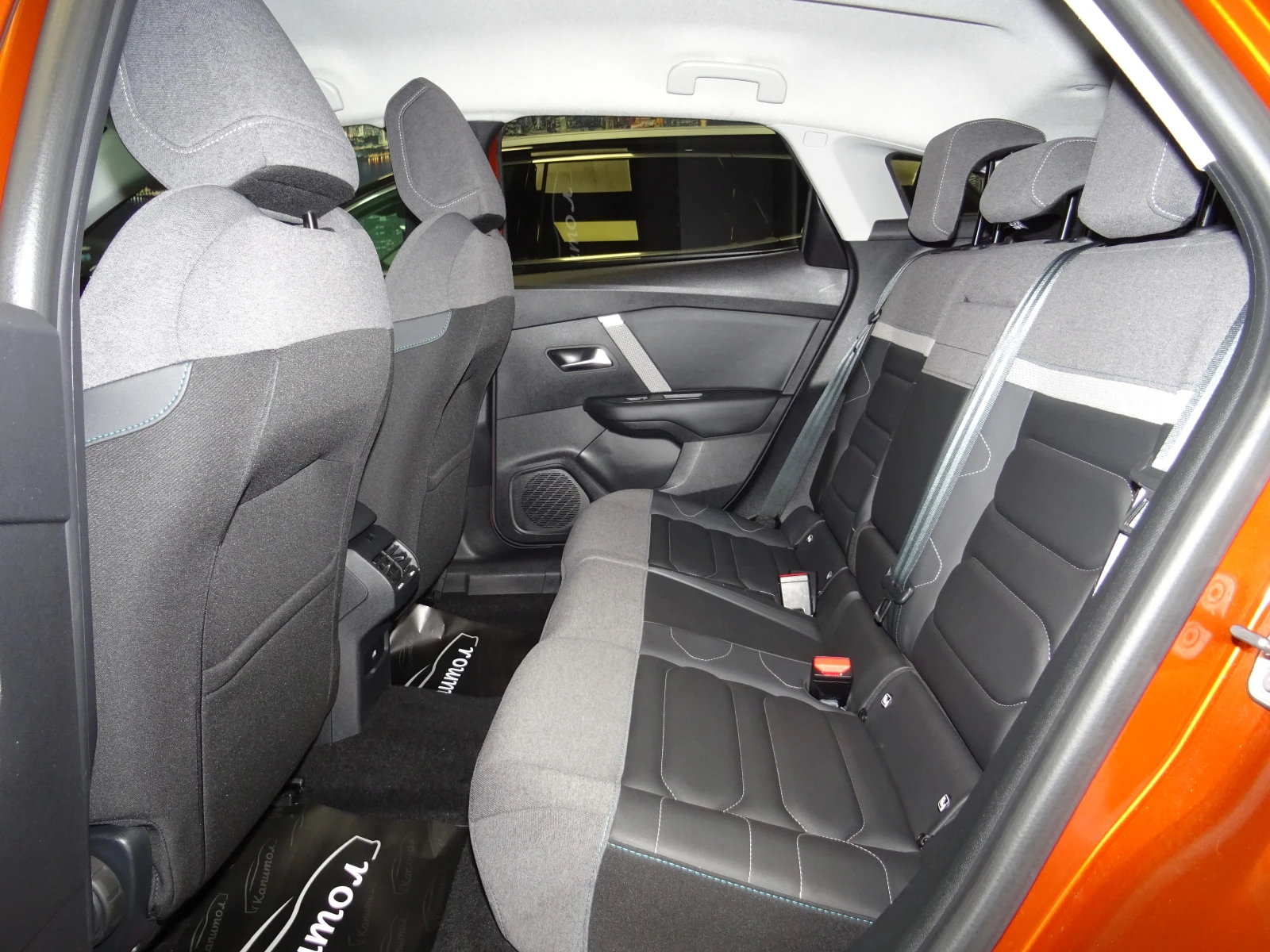 Citroen C4 PureTech 130 S&S EAT8 SHINE | Mobile.bg � ����������� 13