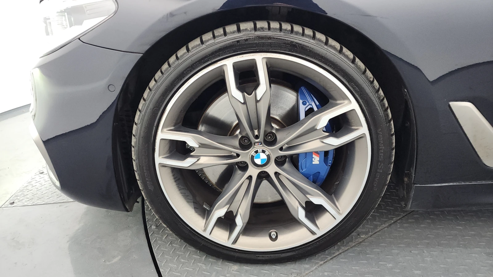 BMW 550 M550d / XDRIVE / FULL , снимка 5 - Автомобили и джипове - 53914334