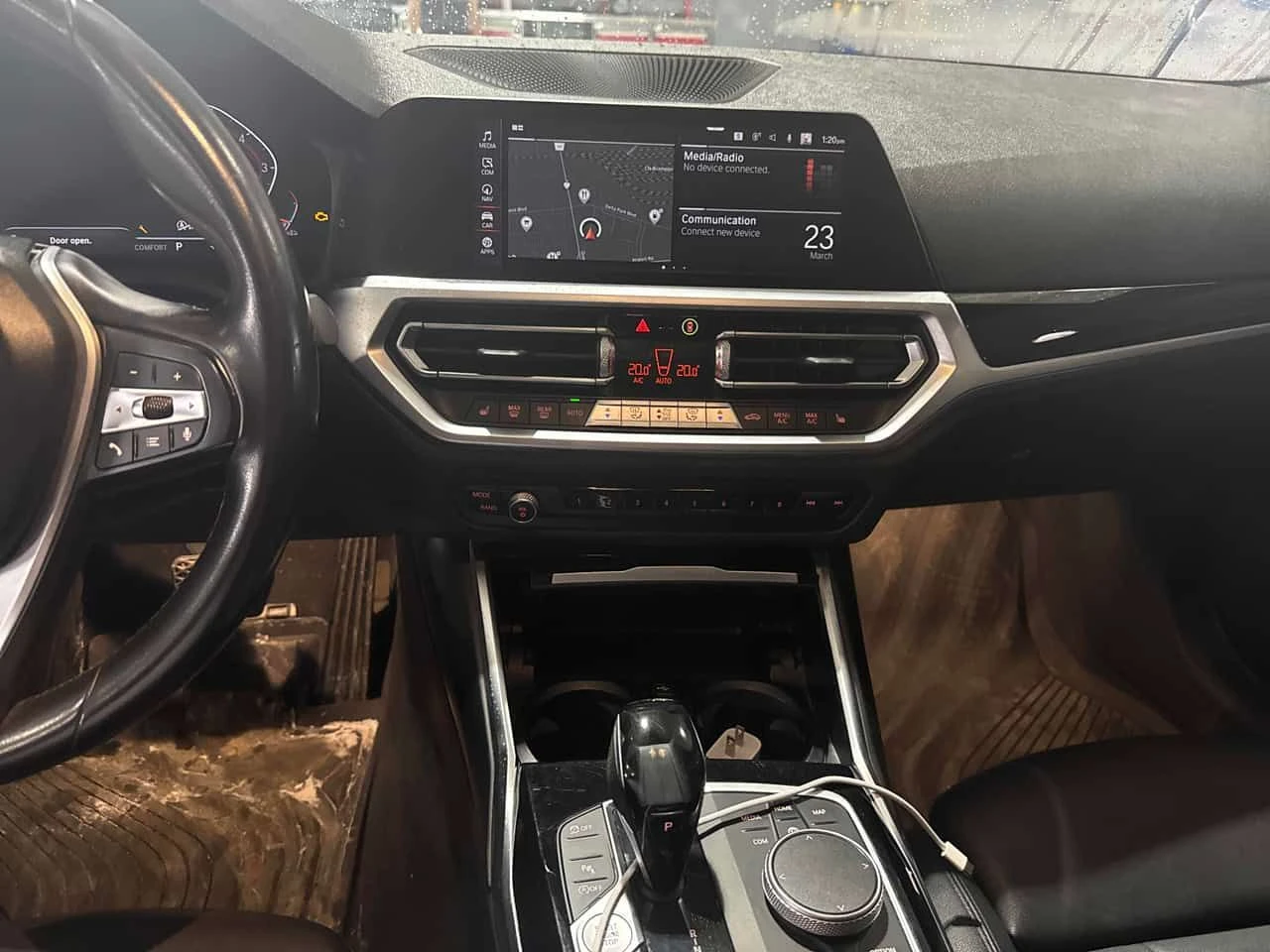 BMW 330 * xDrive * CARFAX * ПАНО * KEYLESS * ПОДГРЕВИ, снимка 9 - Автомобили и джипове - 53963501