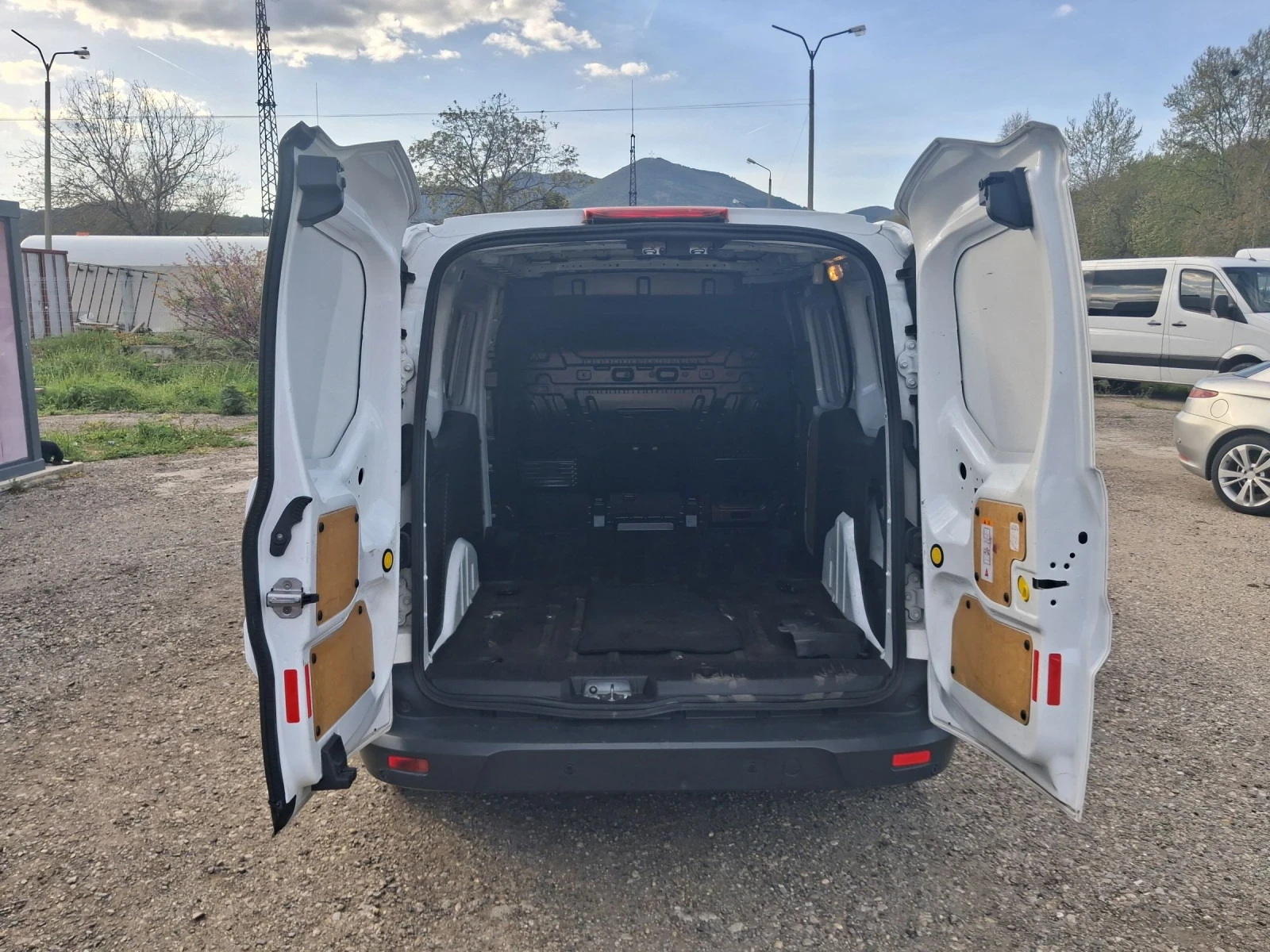 Ford Connect 1.5, 120�.�. ���������, Long, ����������, 3 ����� | Mobile.bg � ����������� 10