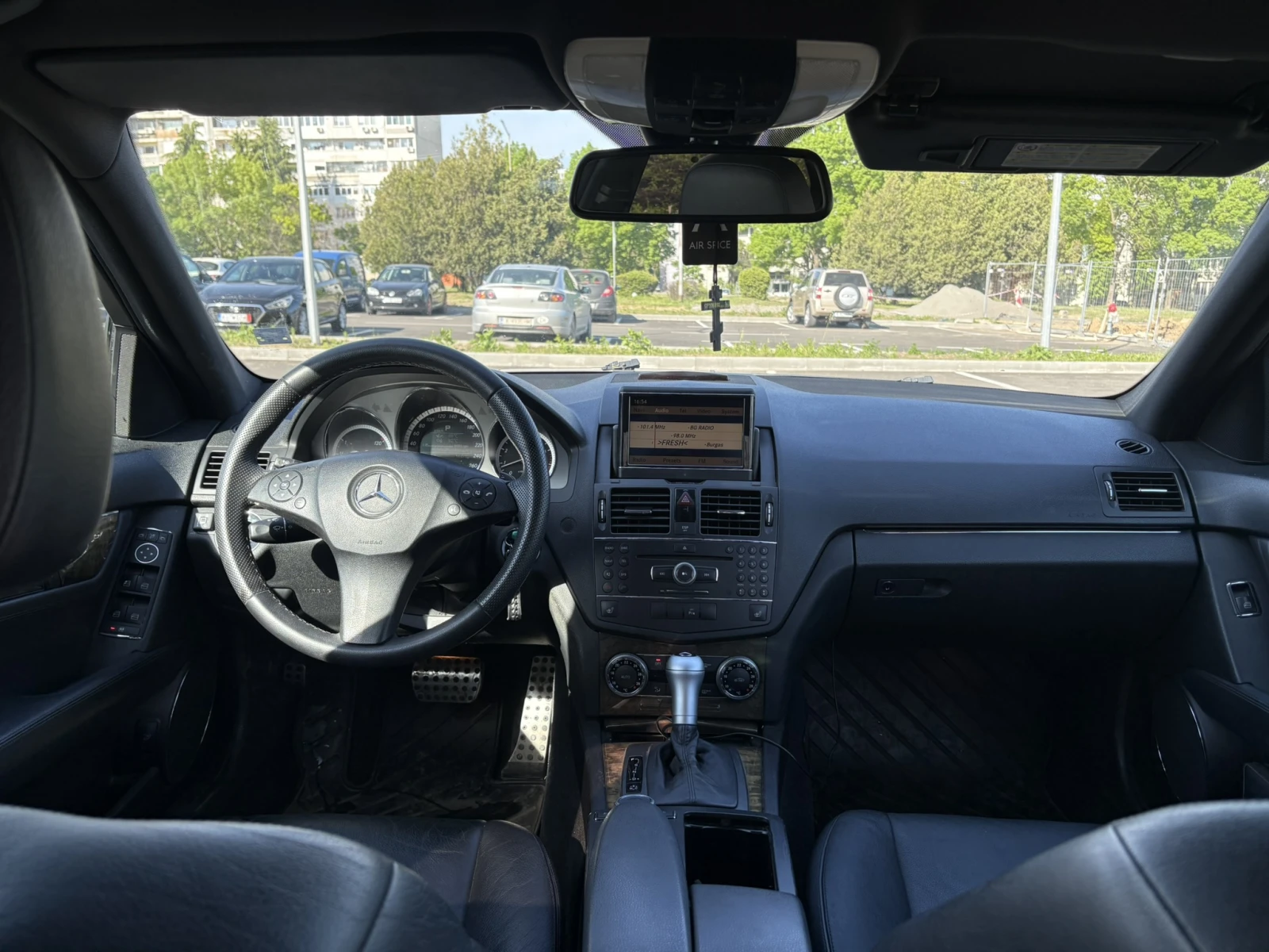 Mercedes-Benz C 350 7G/ГАЗ/Обслужен, снимка 6 - Автомобили и джипове - 54455695