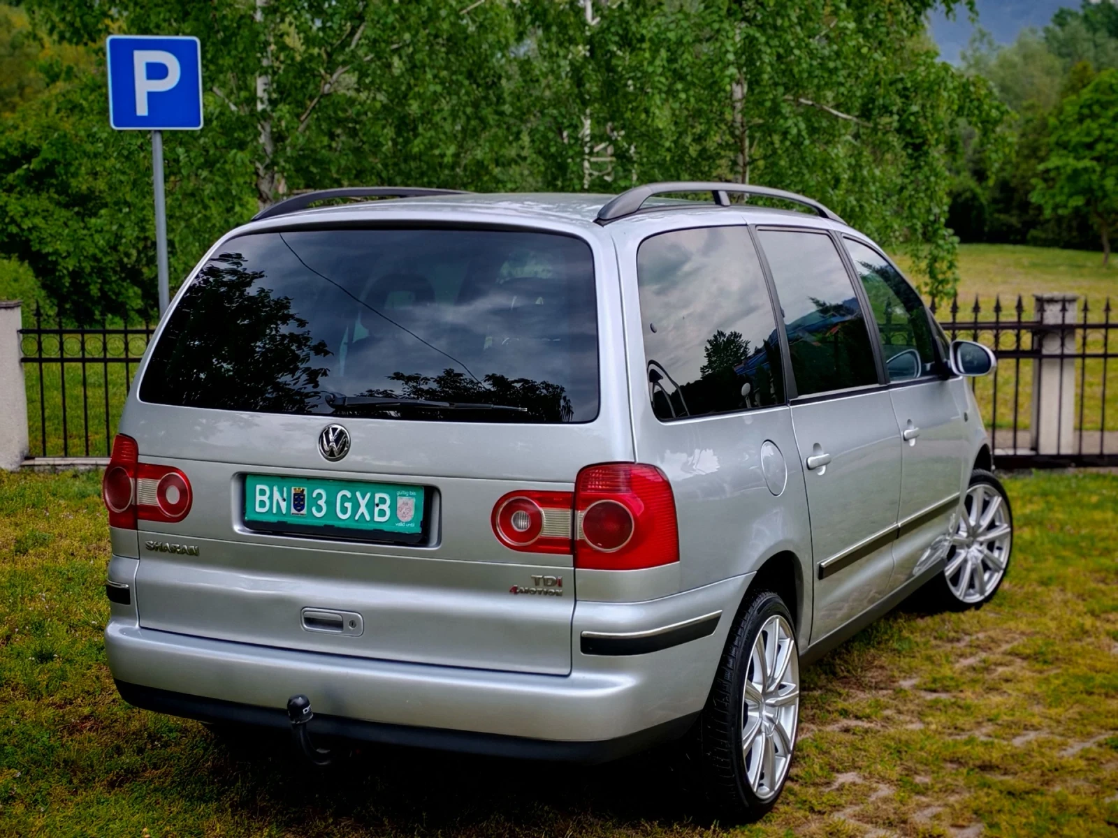 VW Sharan 1.9TDI(116)* 4Х4* 6-СКОРОСТИ* FACELIFT* НОВ ВНОС* , снимка 6 - Автомобили и джипове - 54485405
