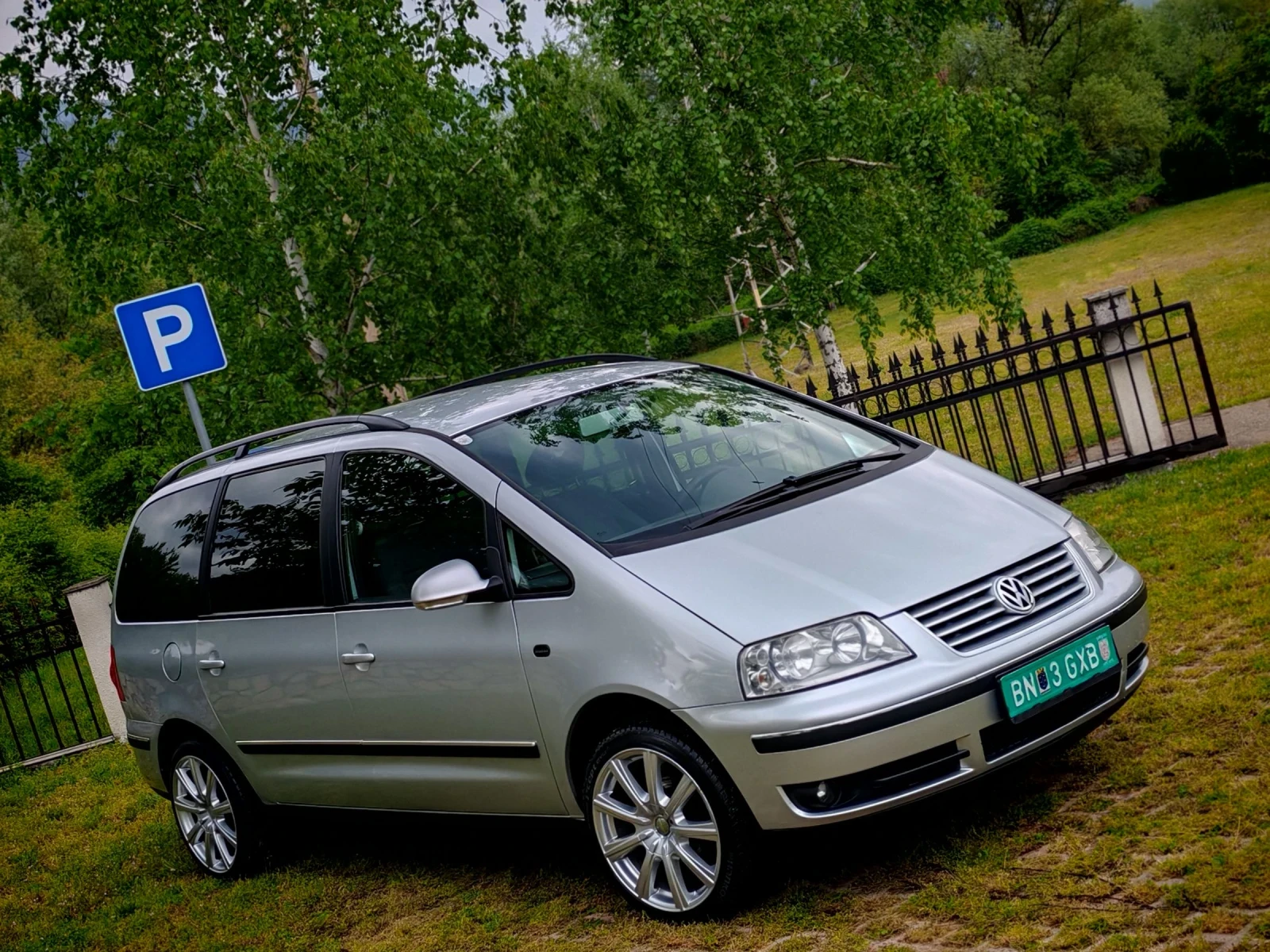 VW Sharan 1.9TDI(116)* 4Х4* 6-СКОРОСТИ* FACELIFT* НОВ ВНОС* , снимка 8 - Автомобили и джипове - 54485405
