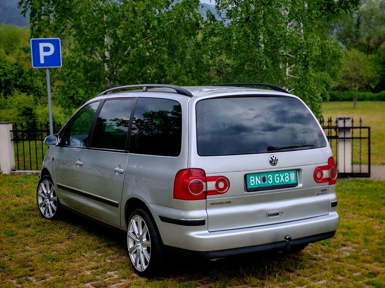 VW Sharan 1.9TDI(116)* 4Х4* 6-СКОРОСТИ* FACELIFT* НОВ ВНОС* , снимка 5 - Автомобили и джипове - 54485405
