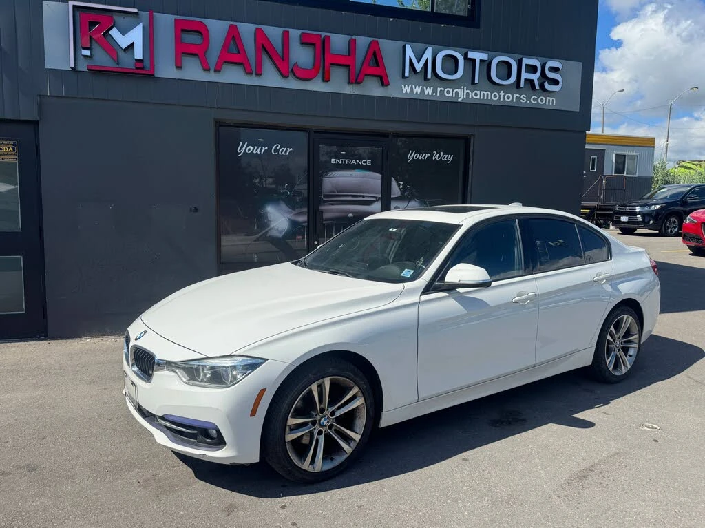 BMW 330 xDrive Sedan AWD