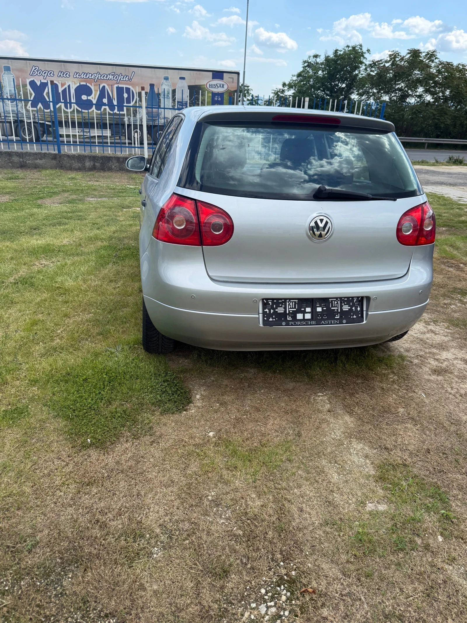 VW Golf 1.9 TDI 105к.с., снимка 11 - Автомобили и джипове - 54679475