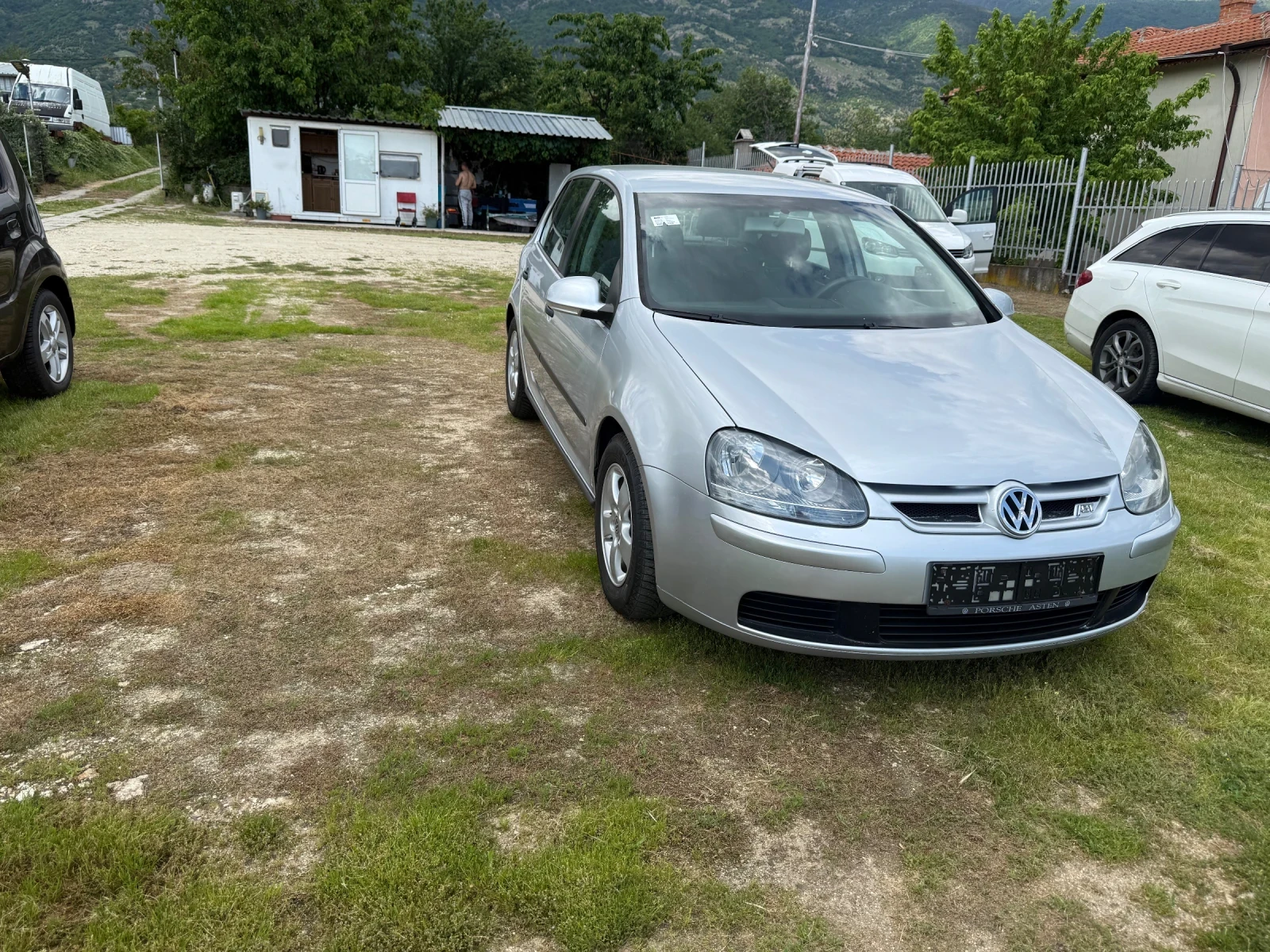 VW Golf 1.9 TDI 105к.с., снимка 4 - Автомобили и джипове - 54679475