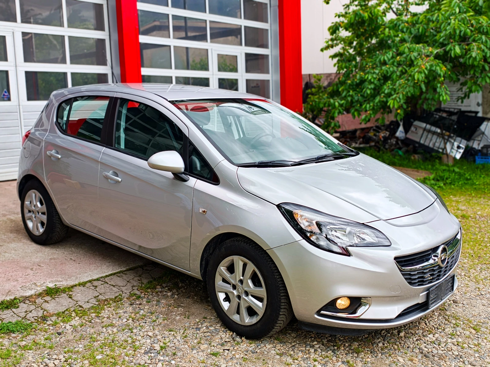 Opel Corsa 1.4i ГАЗ-Бензин Фабрична LPG Euro 6, снимка 3 - Автомобили и джипове - 54867446