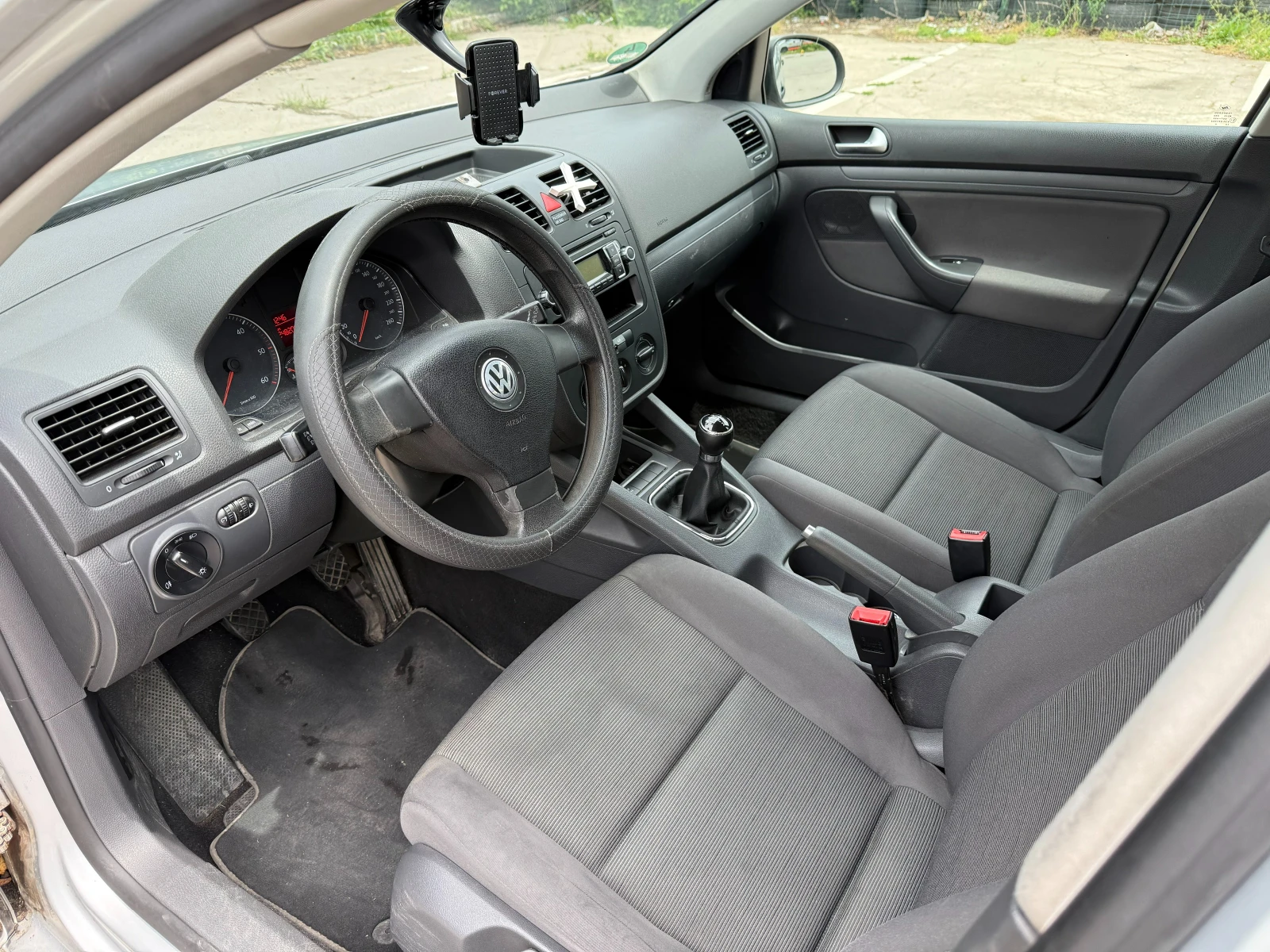 VW Golf 1.9TDI, снимка 8 - Автомобили и джипове - 54899898