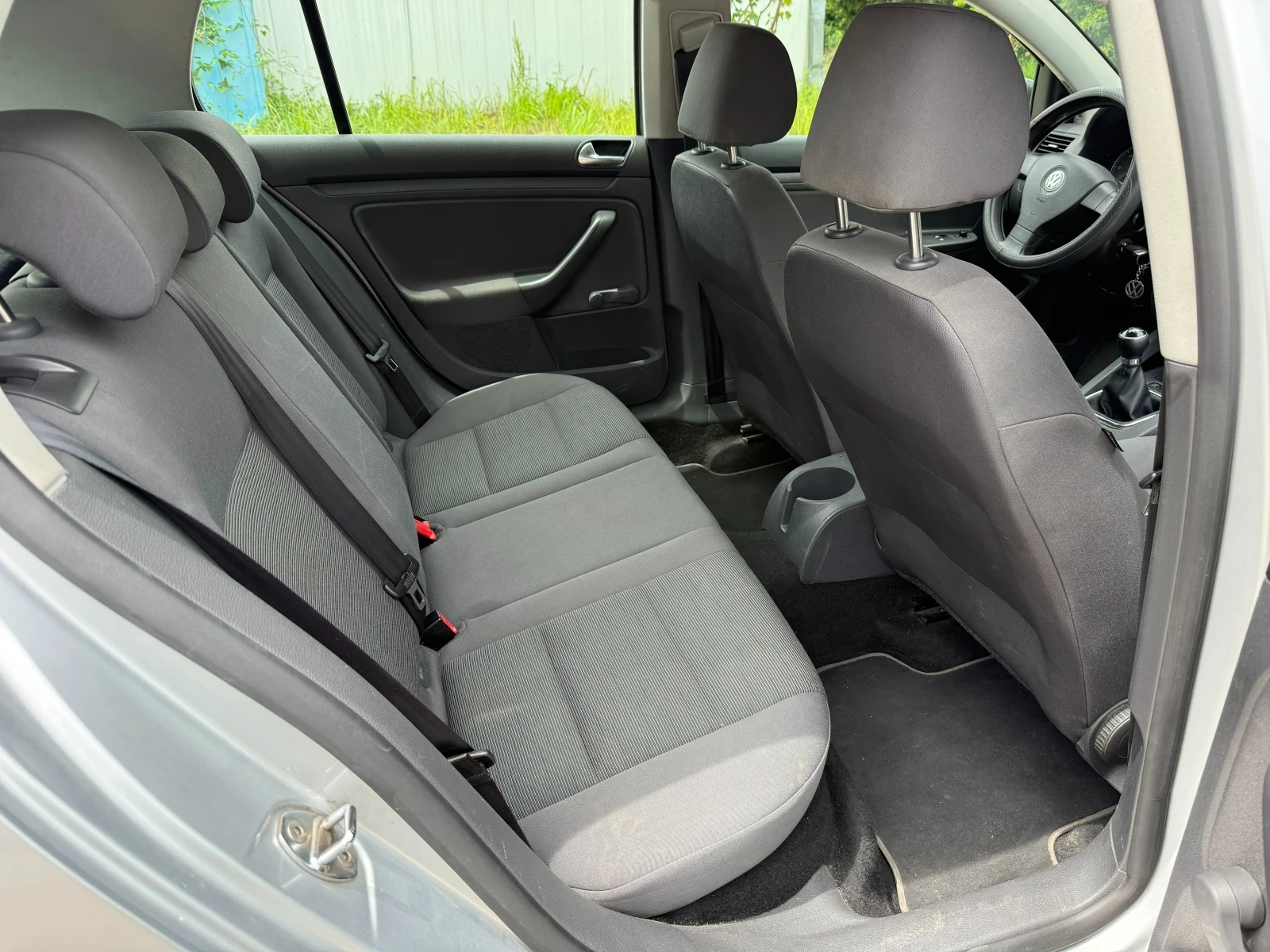 VW Golf 1.9TDI, снимка 10 - Автомобили и джипове - 54899898