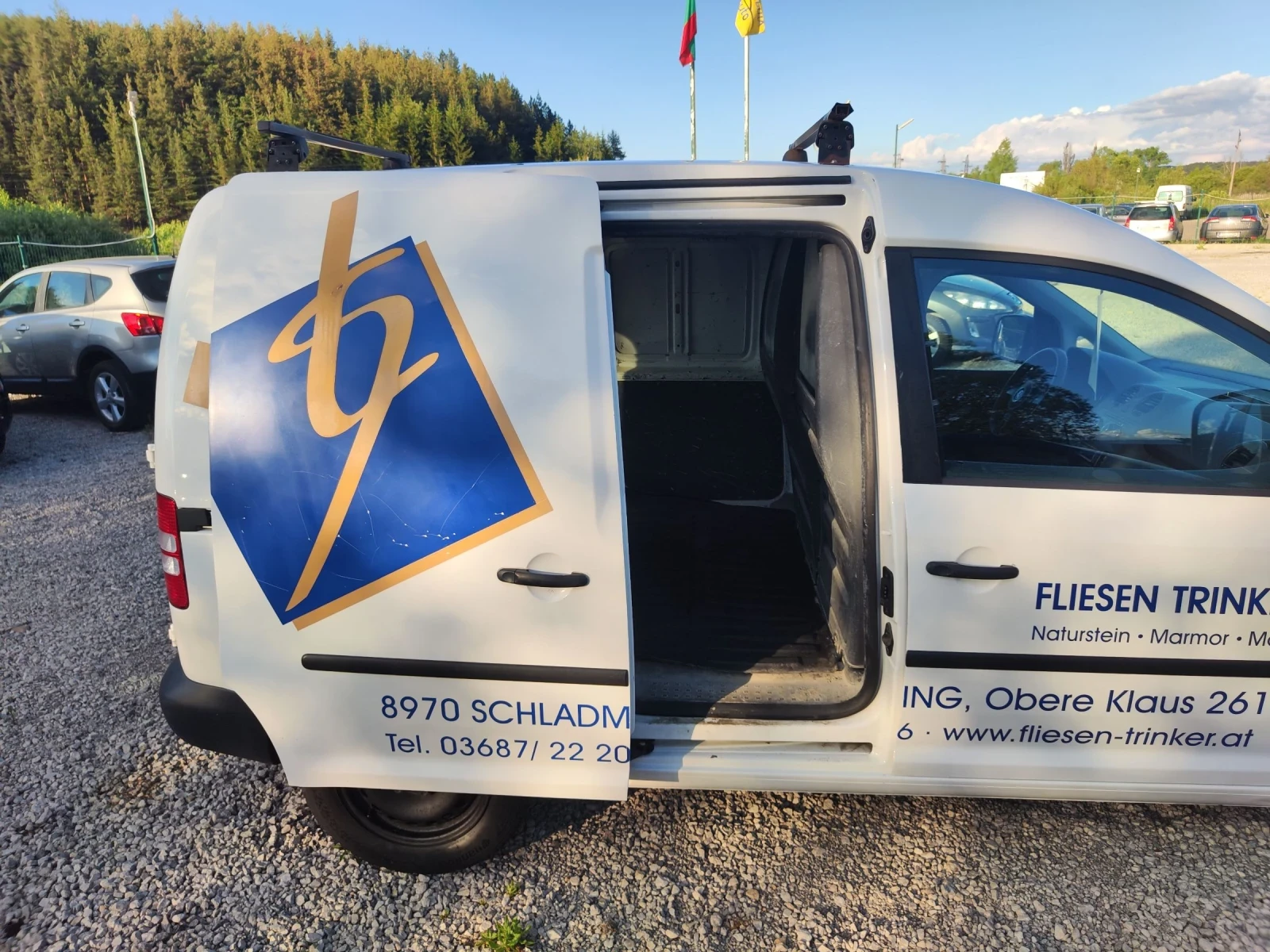 VW Caddy 1.6 TDI KLIMA 102 K, S, снимка 10 - Автомобили и джипове - 54973921
