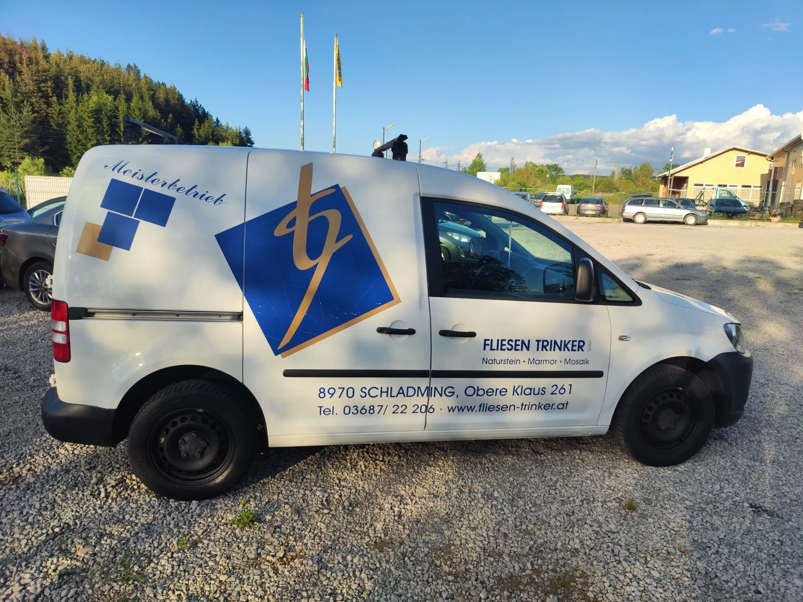 VW Caddy 1.6 TDI KLIMA 102 K, S, снимка 9 - Автомобили и джипове - 54973921