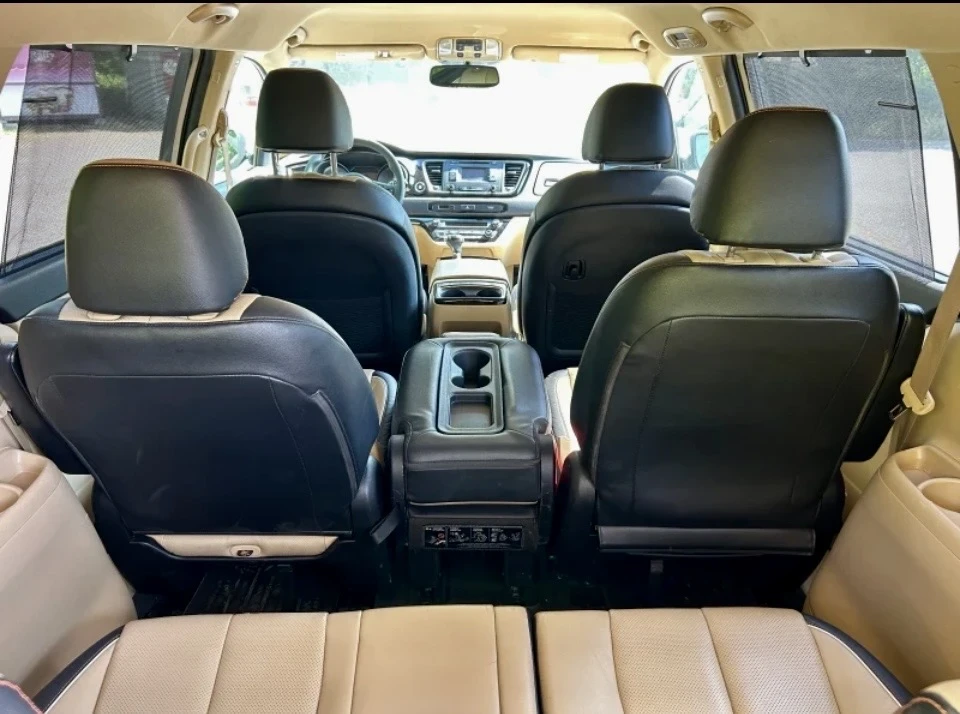 Kia Sedona Готов Лизинг 100%, снимка 11 - Автомобили и джипове - 55458347