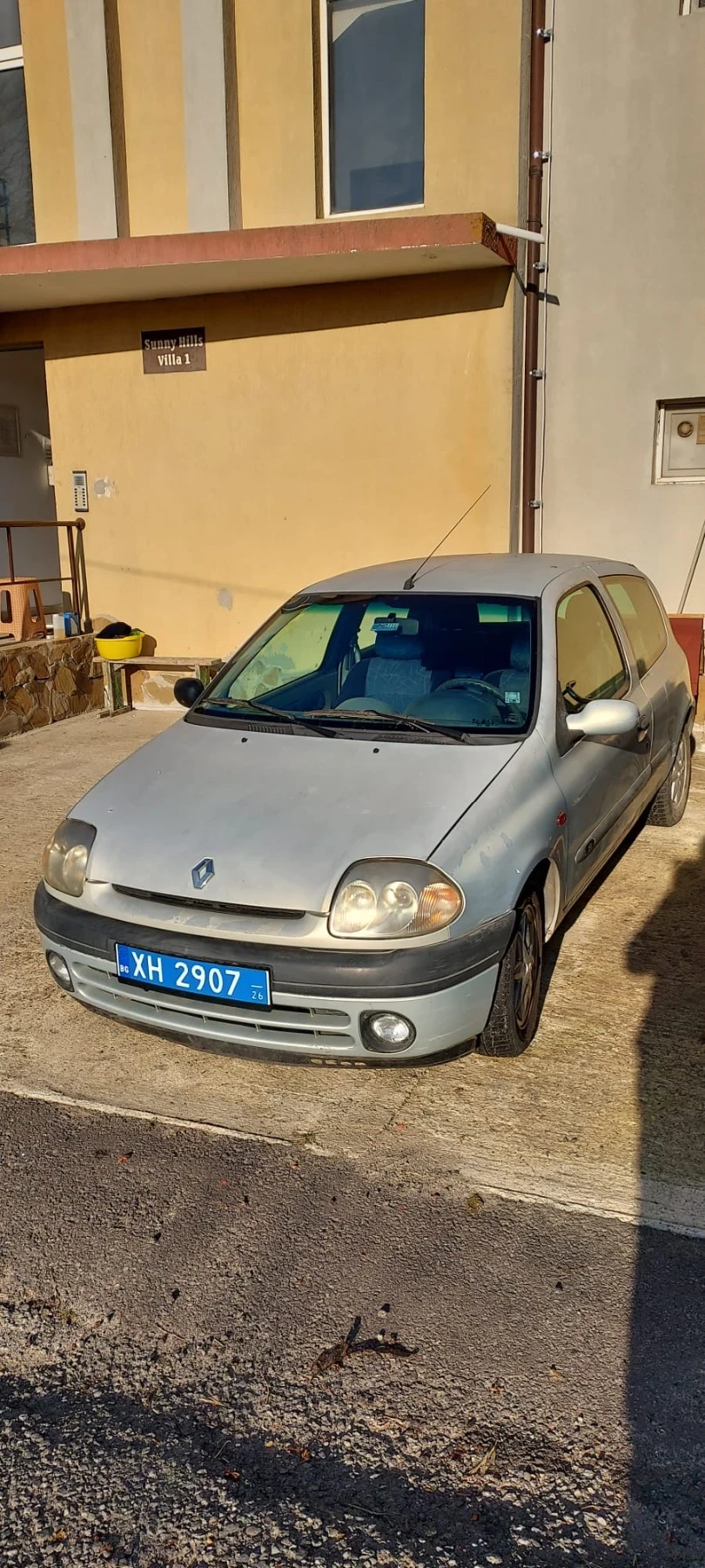 Renault Clio Clio, снимка 2 - Автомобили и джипове - 55684032