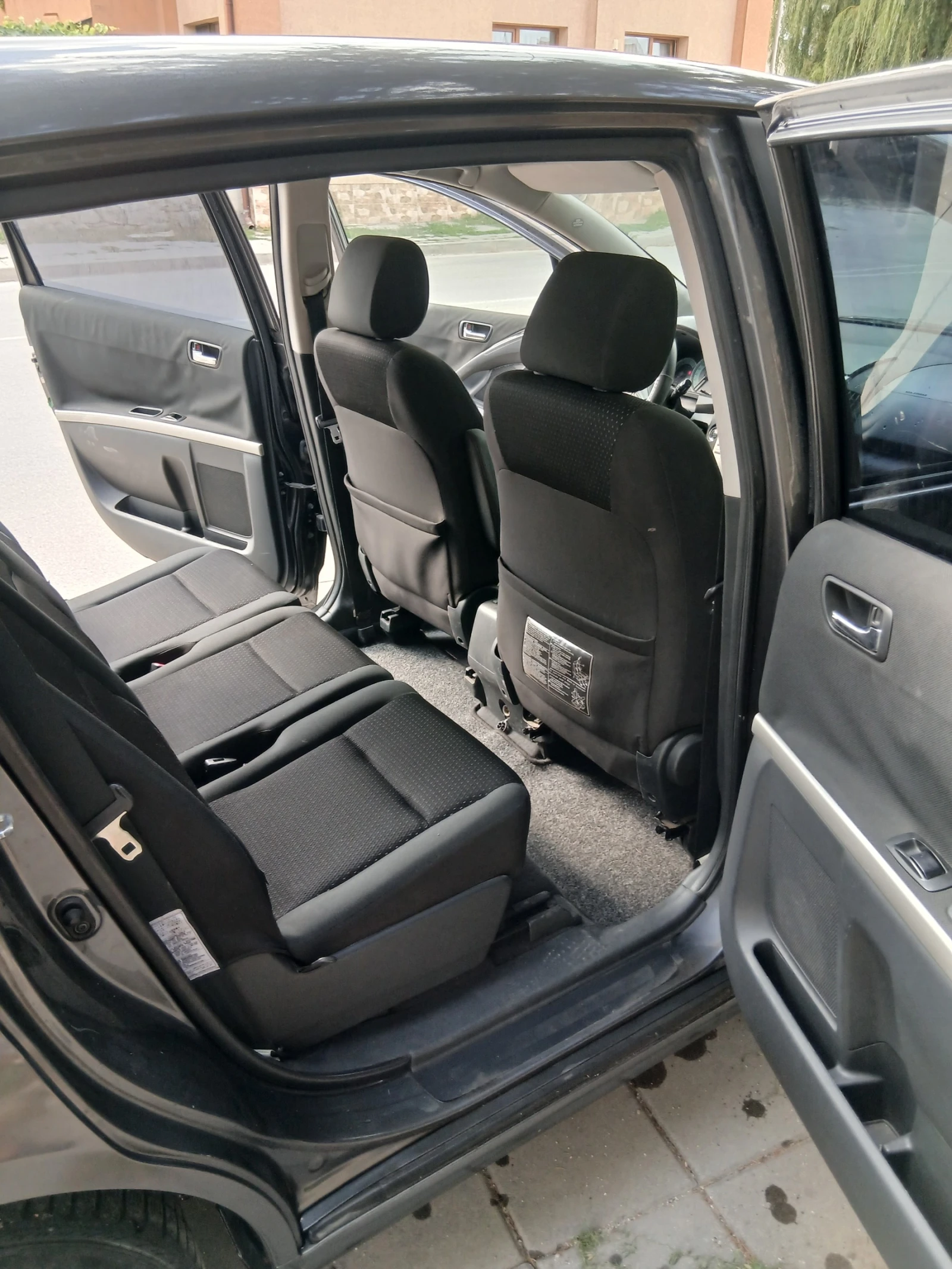 Toyota Corolla verso 2.2 D4D | Mobile.bg � ����������� 6