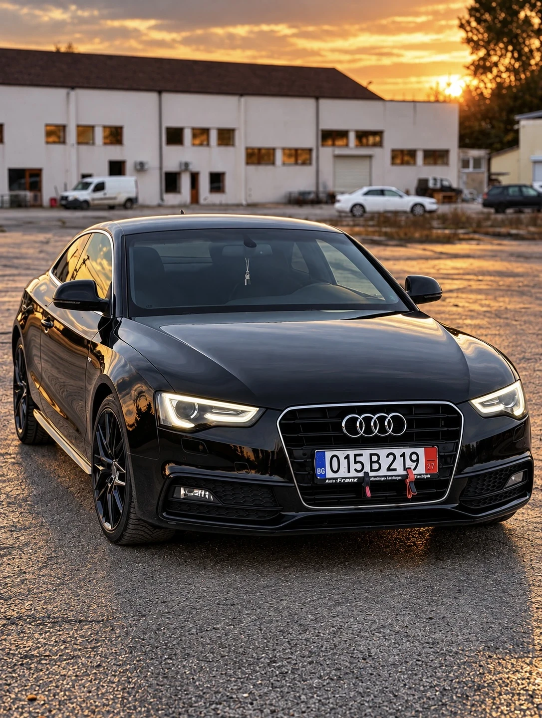 Audi A5 3.0TDI Sline, снимка 2 - Автомобили и джипове - 56524686