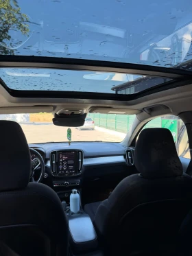 Volvo XC40, снимка 8