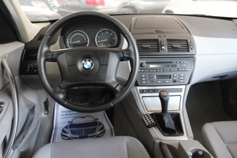 BMW X3 2.0TDI НОВ ВНОС, снимка 10 - Автомобили и джипове - 46426811