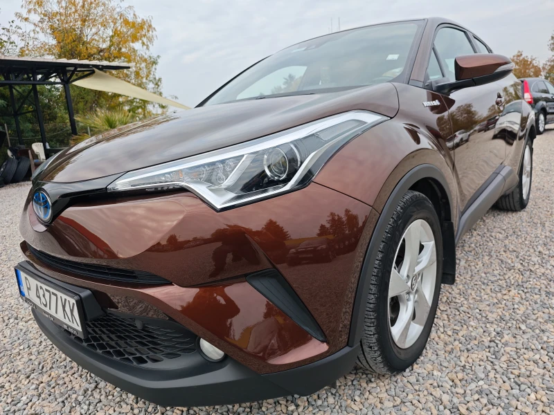 Toyota C-HR ЗАКУПЕНА/ПОДЪРЖАНА ОТ TOYOTA-НИКОМ-РУСЕ/ВС.ПЛАТЕНО, снимка 2 - Автомобили и джипове - 47781875