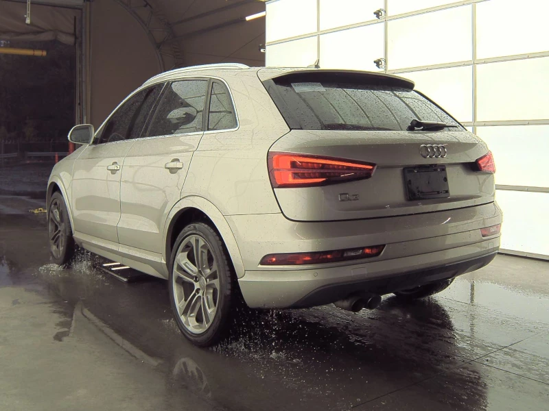 Audi Q3 PREMIUM PLUS* LANE ASSIST* PANO* HID* , снимка 5 - Автомобили и джипове - 49287210