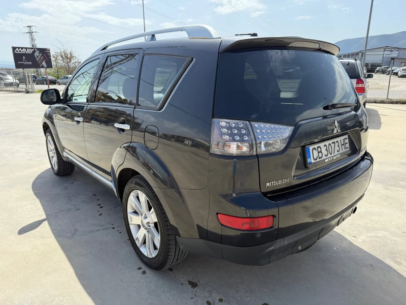 Mitsubishi Outlander, снимка 3 - Автомобили и джипове - 49929091