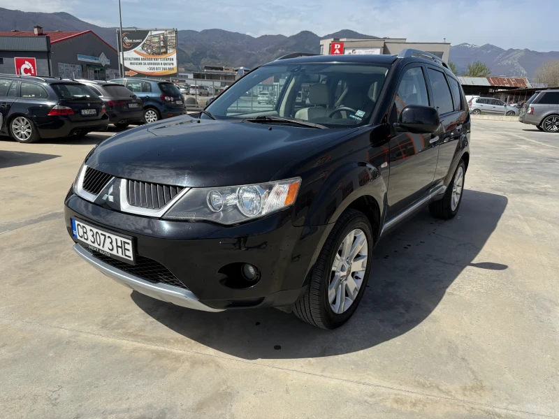 Mitsubishi Outlander, снимка 2 - Автомобили и джипове - 49929091