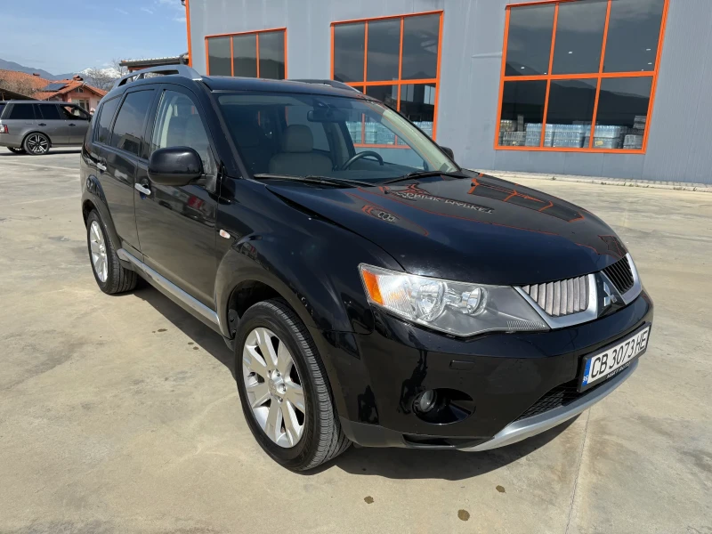 Mitsubishi Outlander, снимка 5 - Автомобили и джипове - 49929091