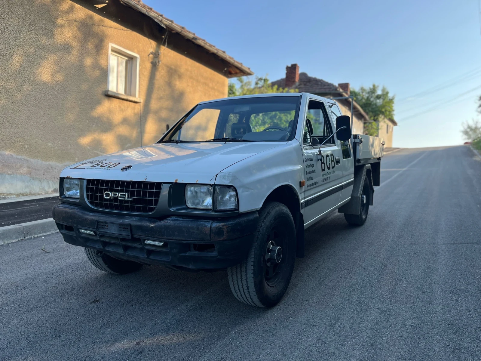 Opel Campo 3.1 TD 4x4 - изображение 3