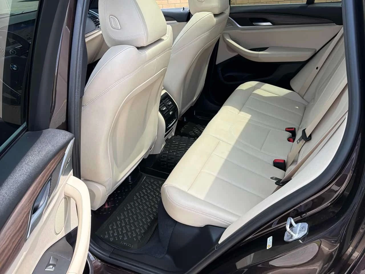 BMW X3 XDRIVE* ДИГИТАКЕН КИЛОМЕТРАЖ* ПАНОРАМА* ДВА КЛЮЧА*, снимка 17 - Автомобили и джипове - 54630526