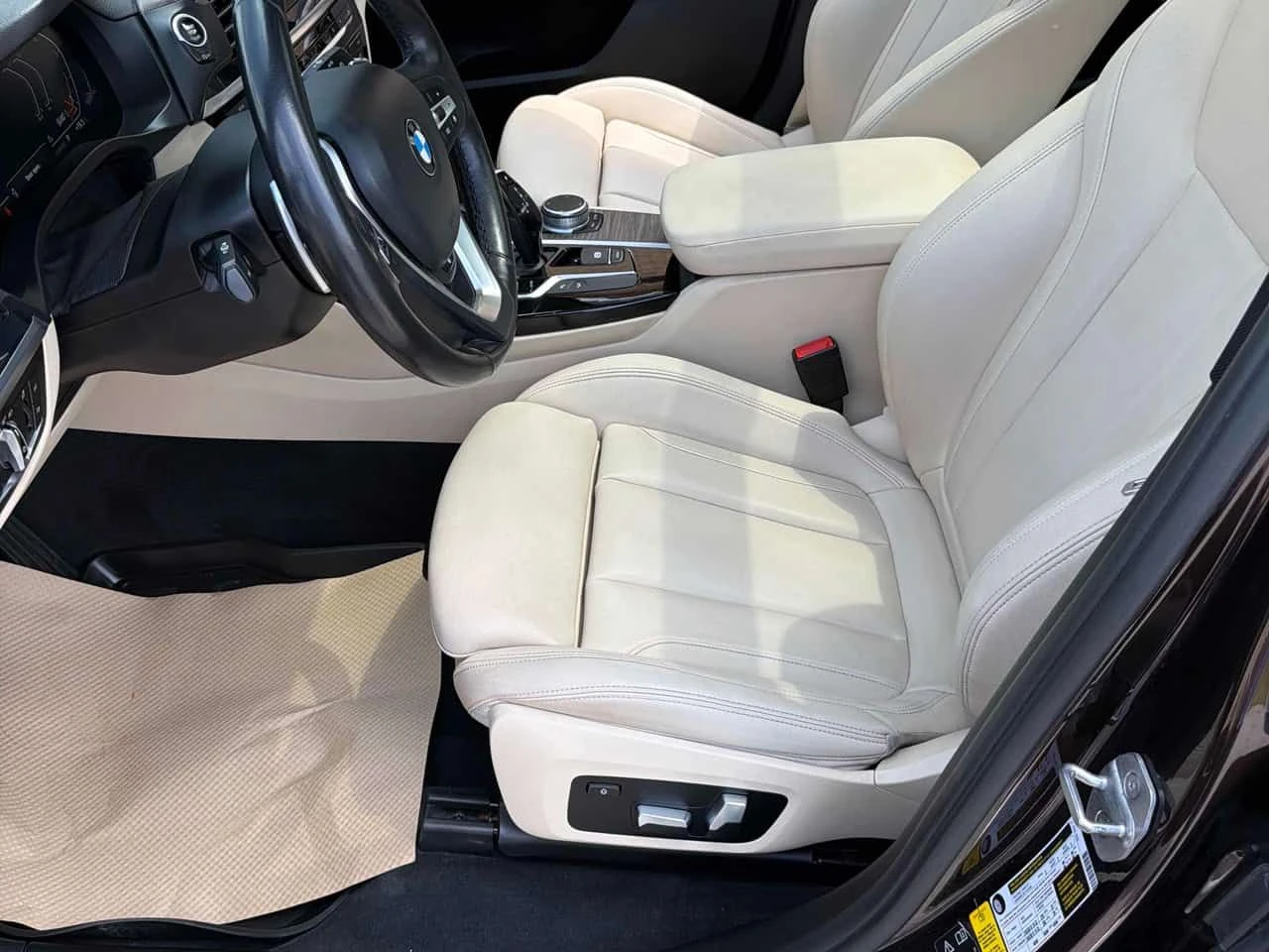 BMW X3 XDRIVE* ДИГИТАКЕН КИЛОМЕТРАЖ* ПАНОРАМА* ДВА КЛЮЧА*, снимка 11 - Автомобили и джипове - 54630526
