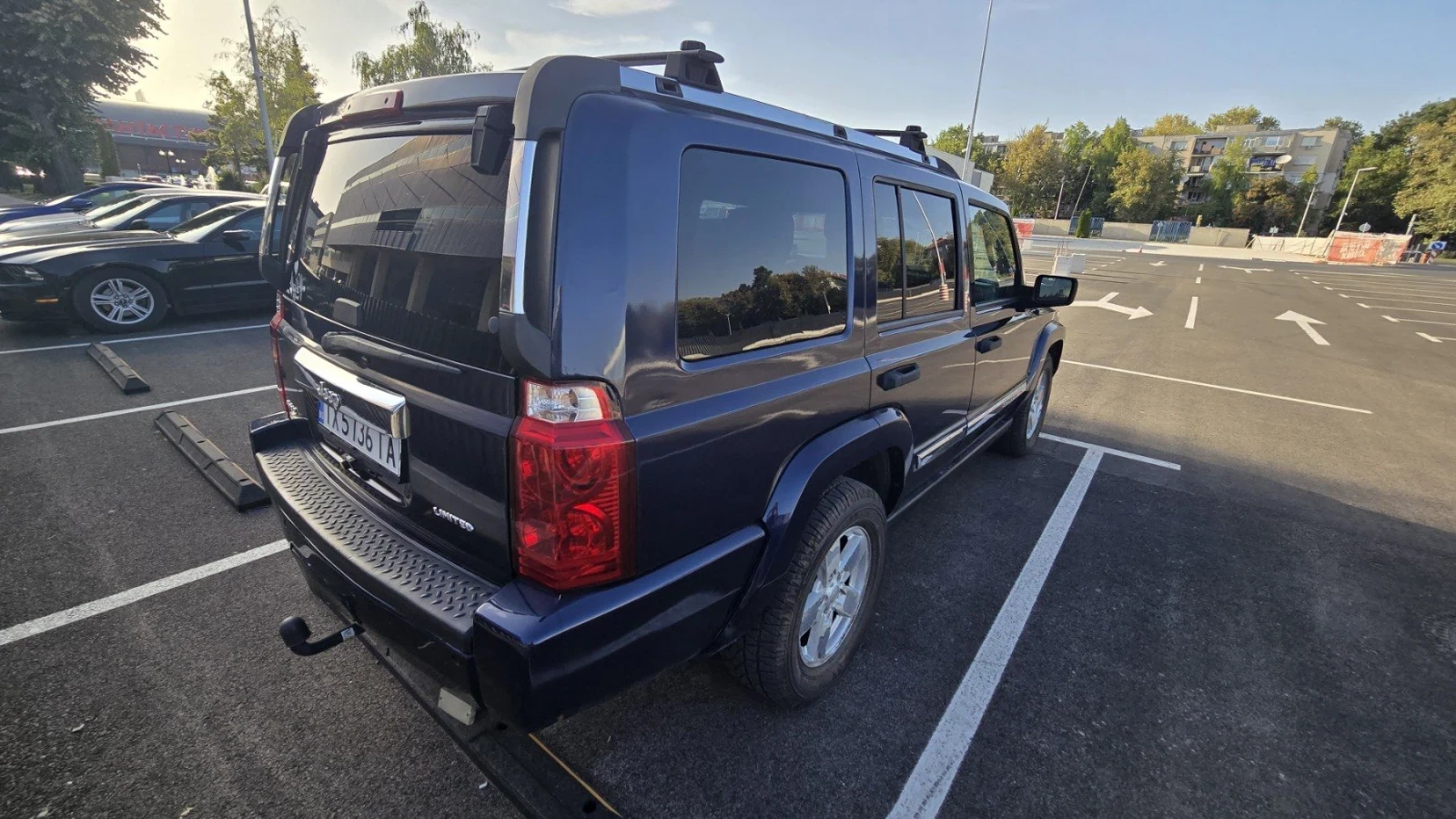 Jeep Commander, снимка 4 - Автомобили и джипове - 55379985