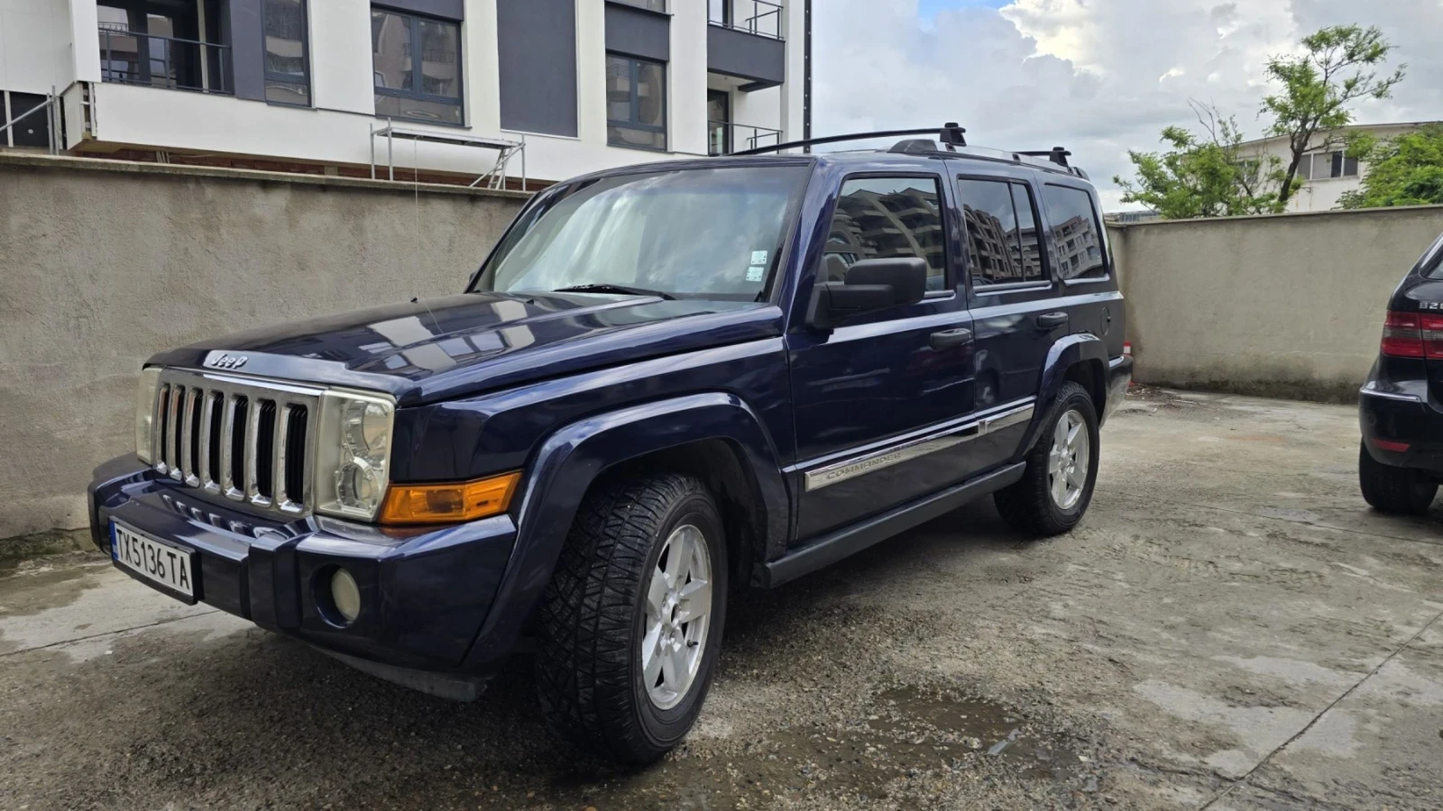 Jeep Commander, снимка 3 - Автомобили и джипове - 54654463