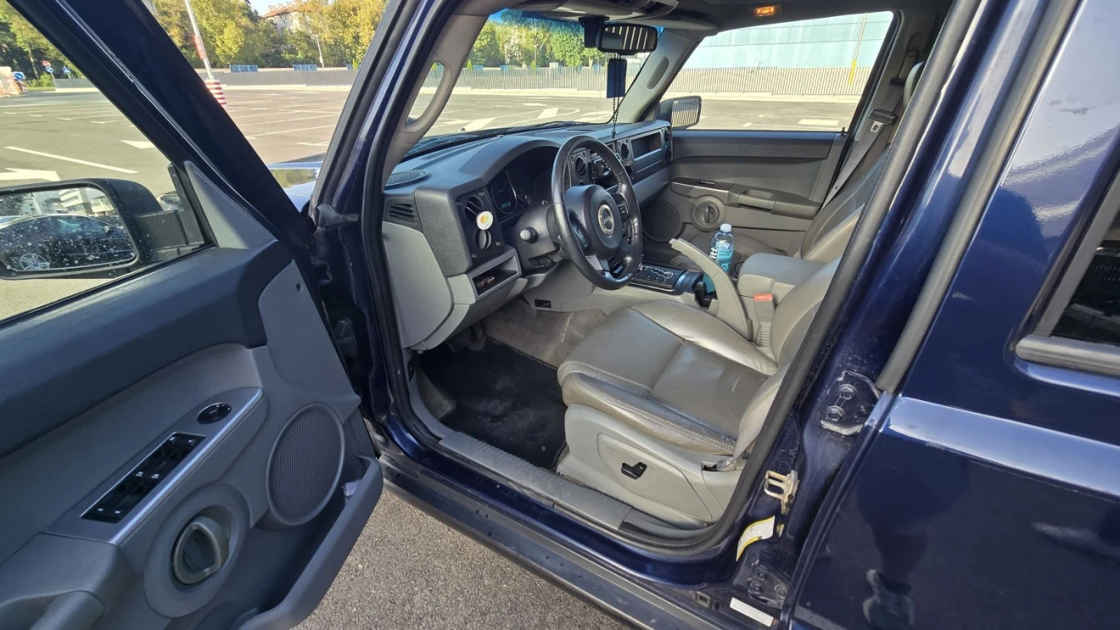 Jeep Commander, снимка 7 - Автомобили и джипове - 55379985
