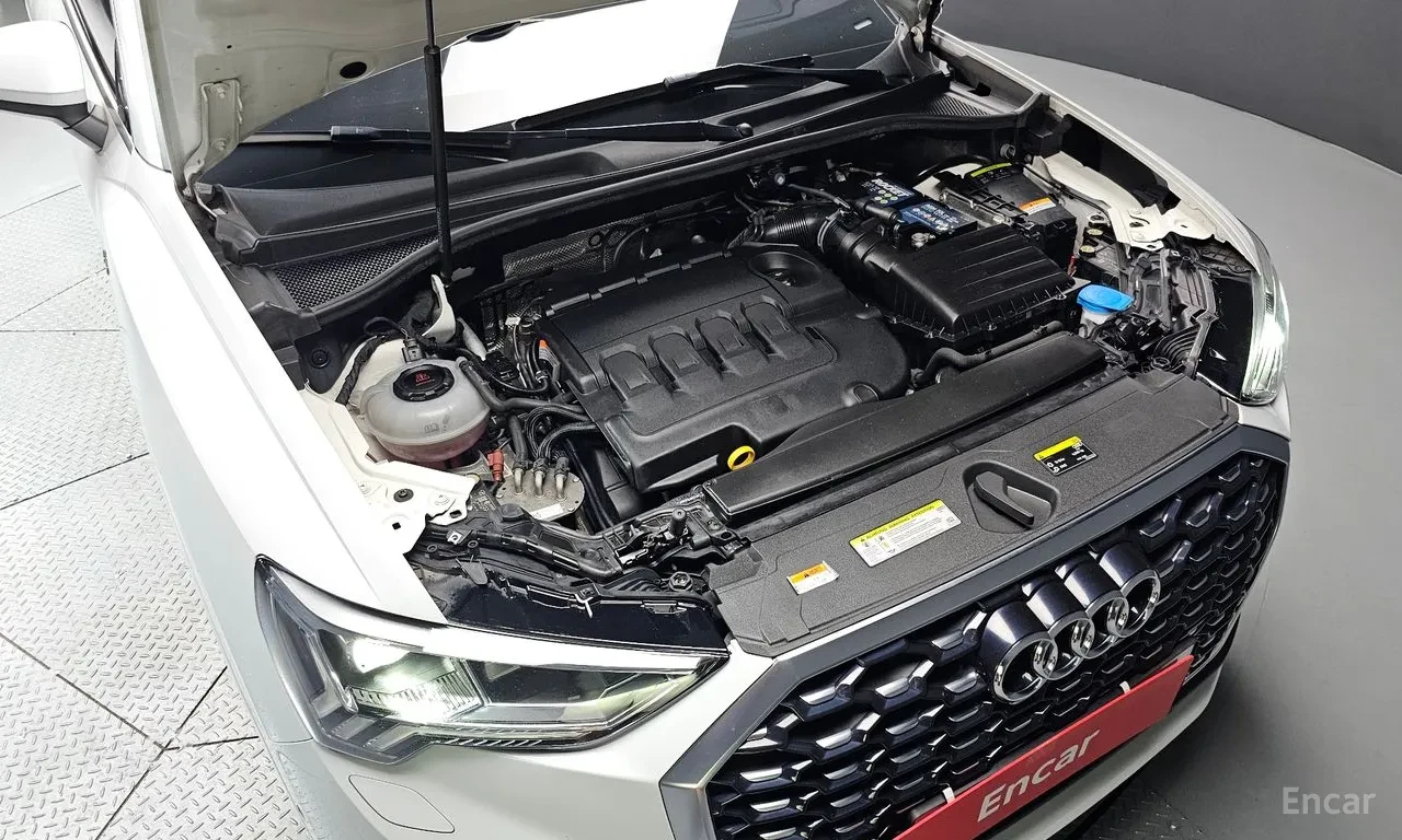 Audi Q3 Sportback 35 TDI Premium Sportback, снимка 15 - Автомобили и джипове - 55561508