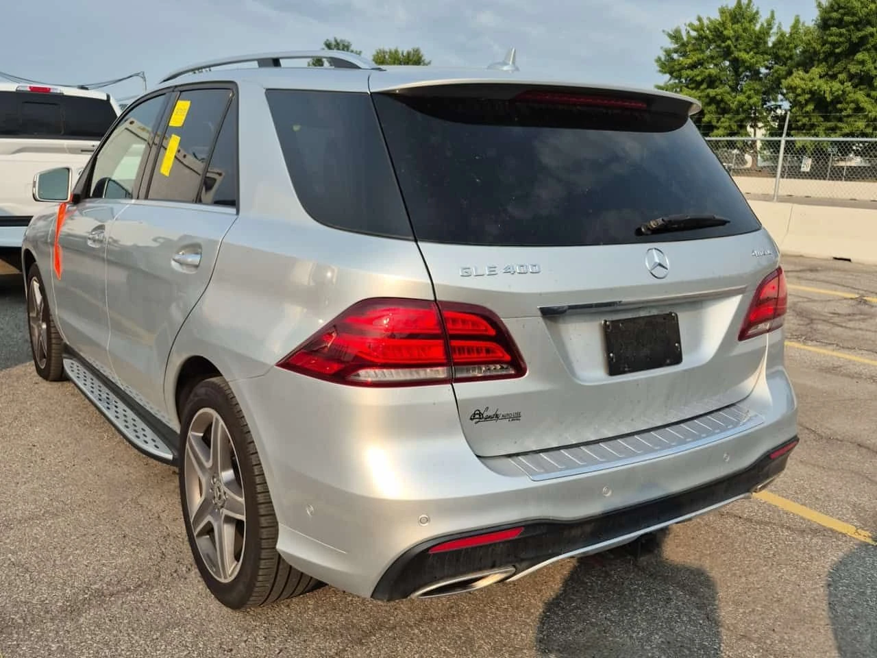 Mercedes-Benz GLE 400 AMG * H&K * 2 КЛЮЧА * CARFAX * , снимка 4 - Автомобили и джипове - 55718946