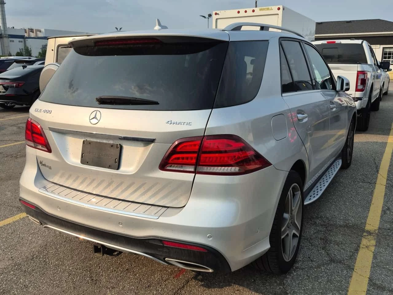 Mercedes-Benz GLE 400 AMG * H&K * 2 КЛЮЧА * CARFAX * , снимка 3 - Автомобили и джипове - 55718946