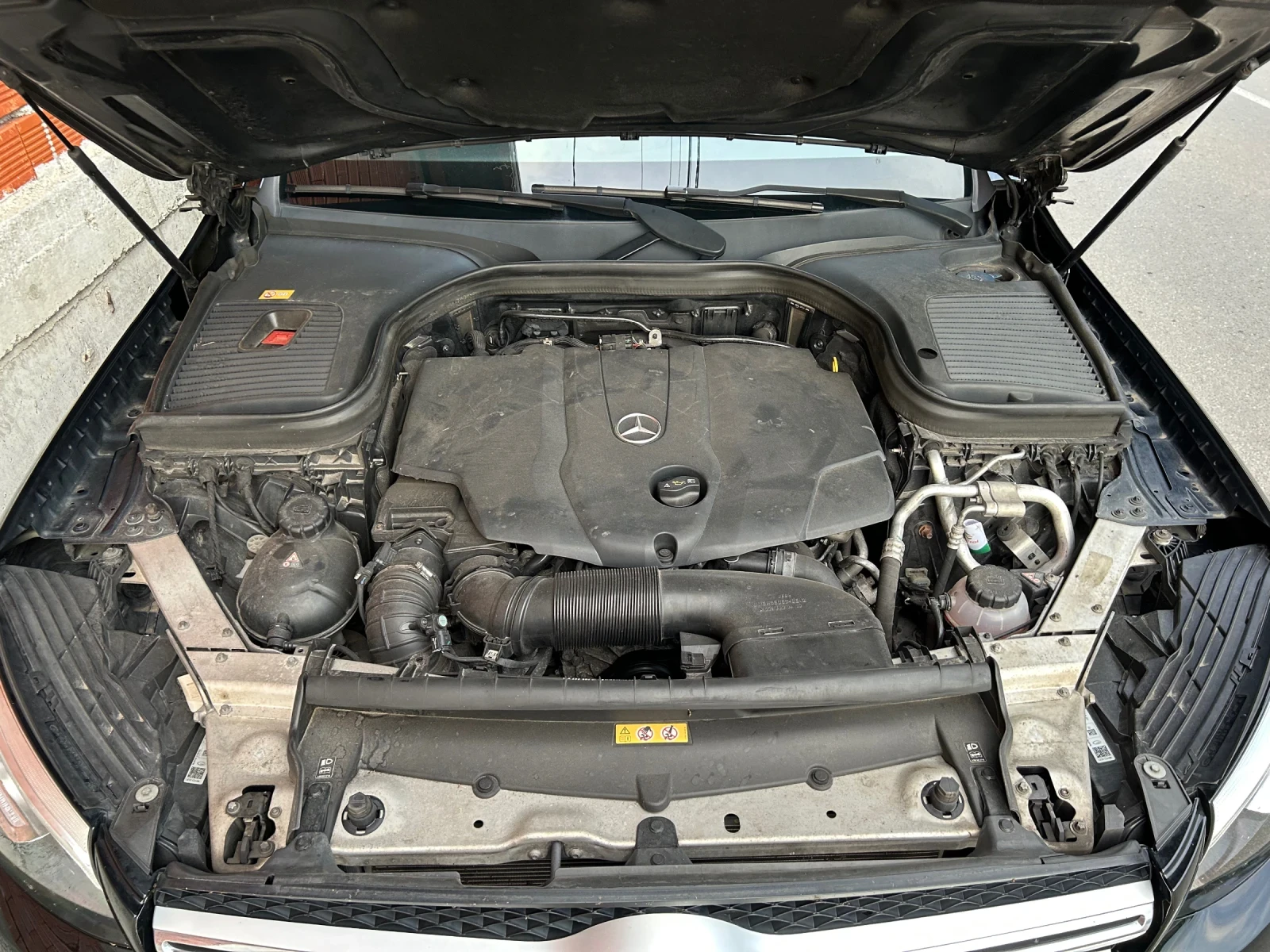 Mercedes-Benz GLC 250, снимка 7 - Автомобили и джипове - 55750308