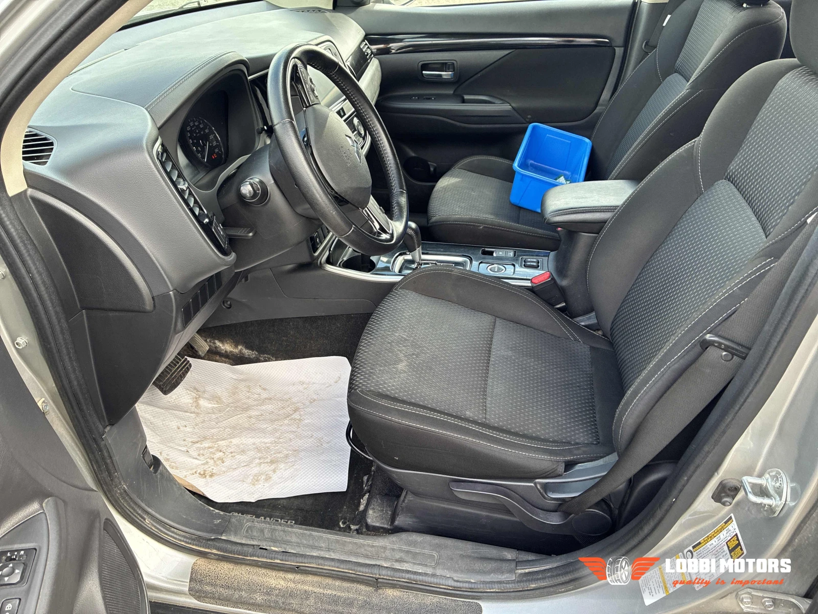 Mitsubishi Outlander, снимка 5 - Автомобили и джипове - 56113597