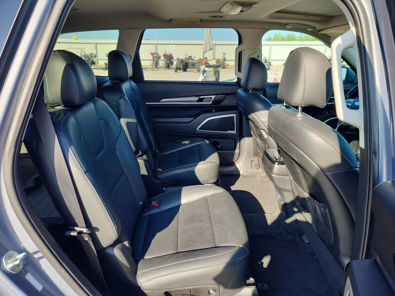 Kia Telluride 3.8l S | Mobile.bg � ����������� 11