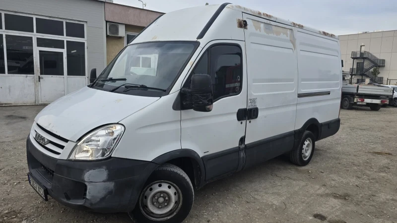 Iveco Daily, снимка 9 - Бусове и автобуси - 52796914