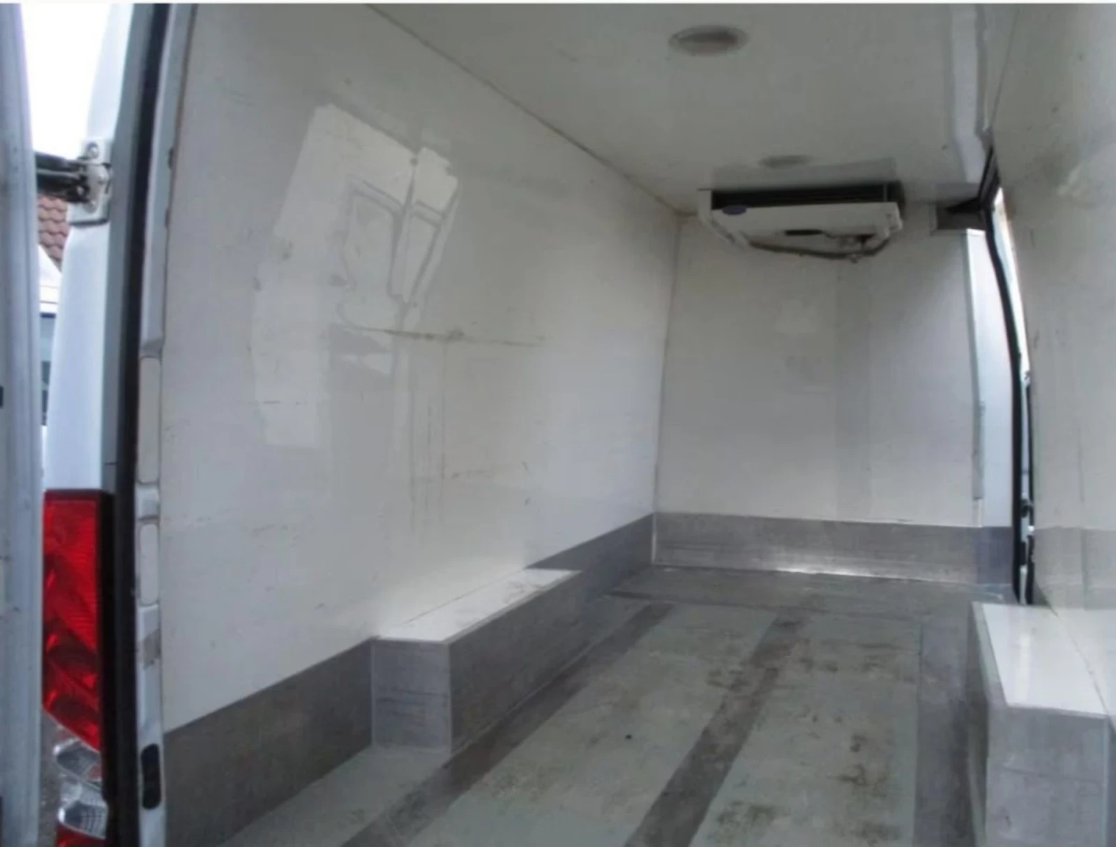 Iveco Daily Хладилен , снимка 8 - Бусове и автобуси - 53895389