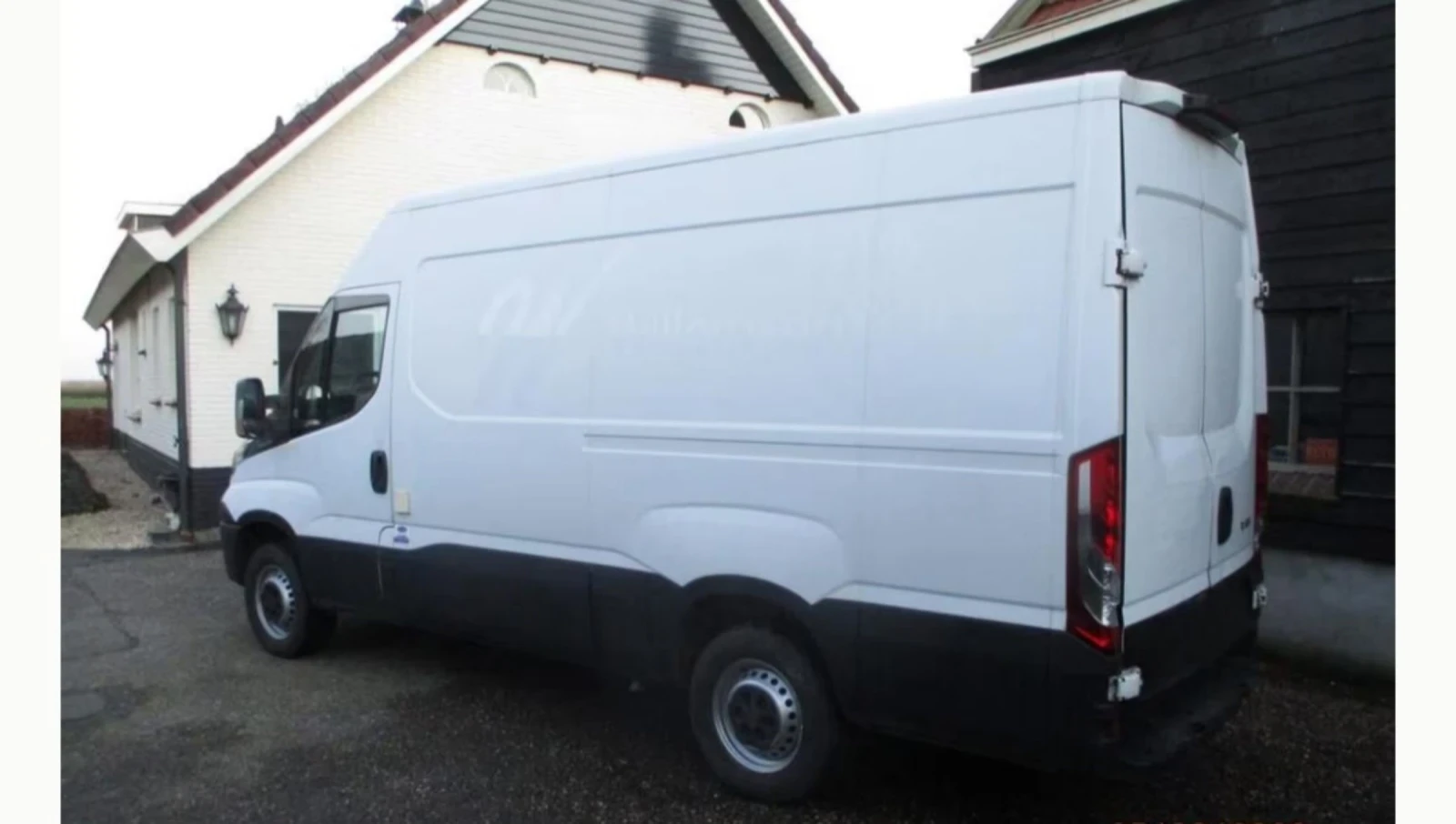 Iveco Daily Хладилен , снимка 3 - Бусове и автобуси - 53895389