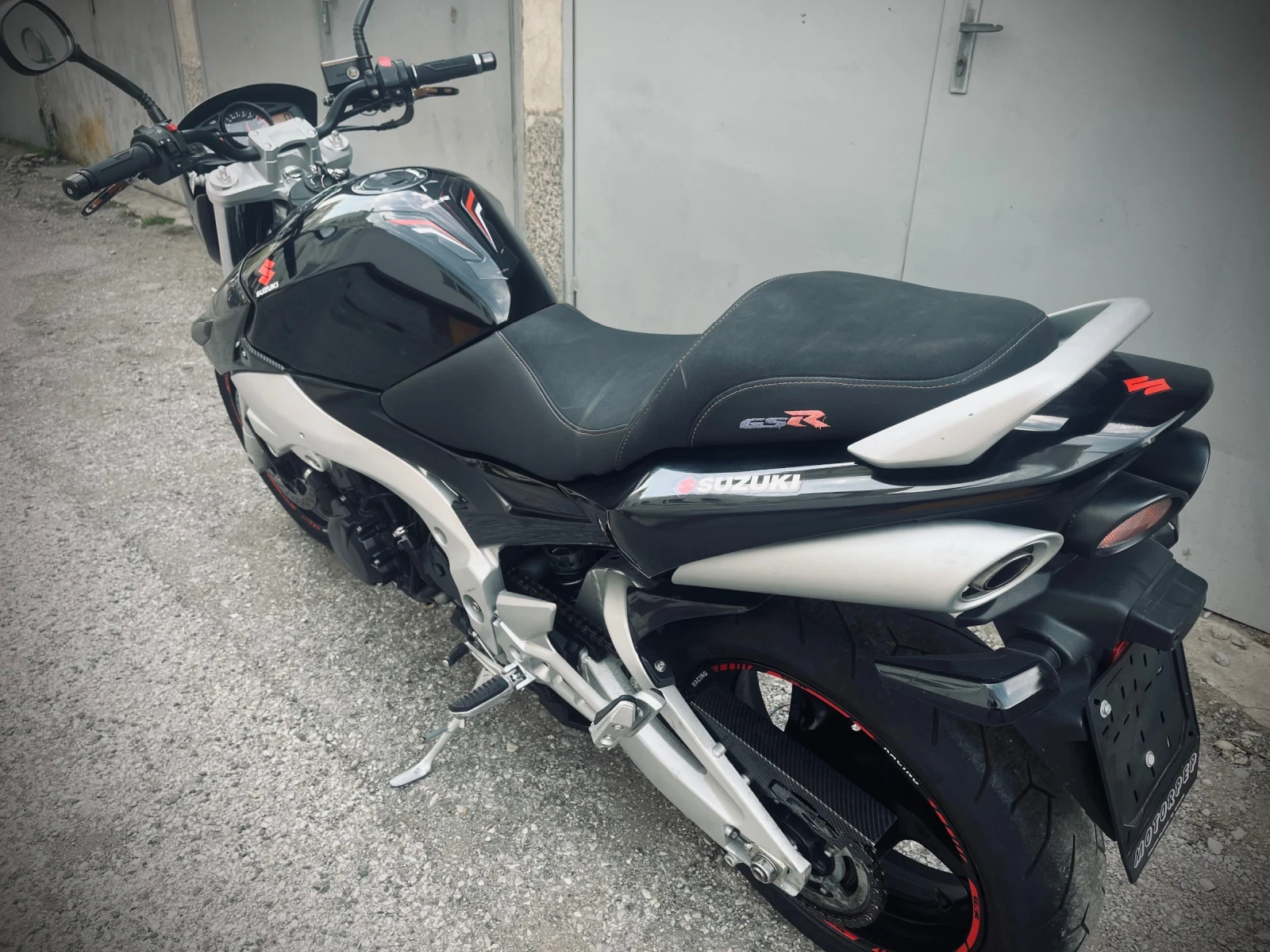 Suzuki Gsr 600 - изображение 10