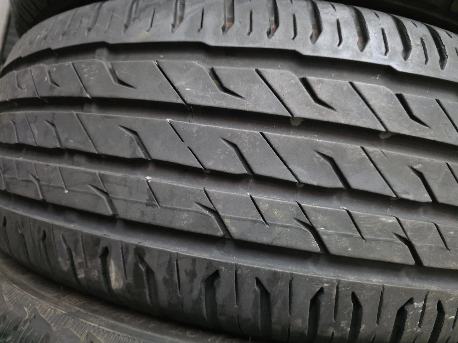 Гуми Летни 205/60R16, снимка 3 - Гуми и джанти - 55581404