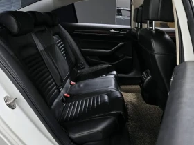 VW Passat 2.0 TDI, снимка 11