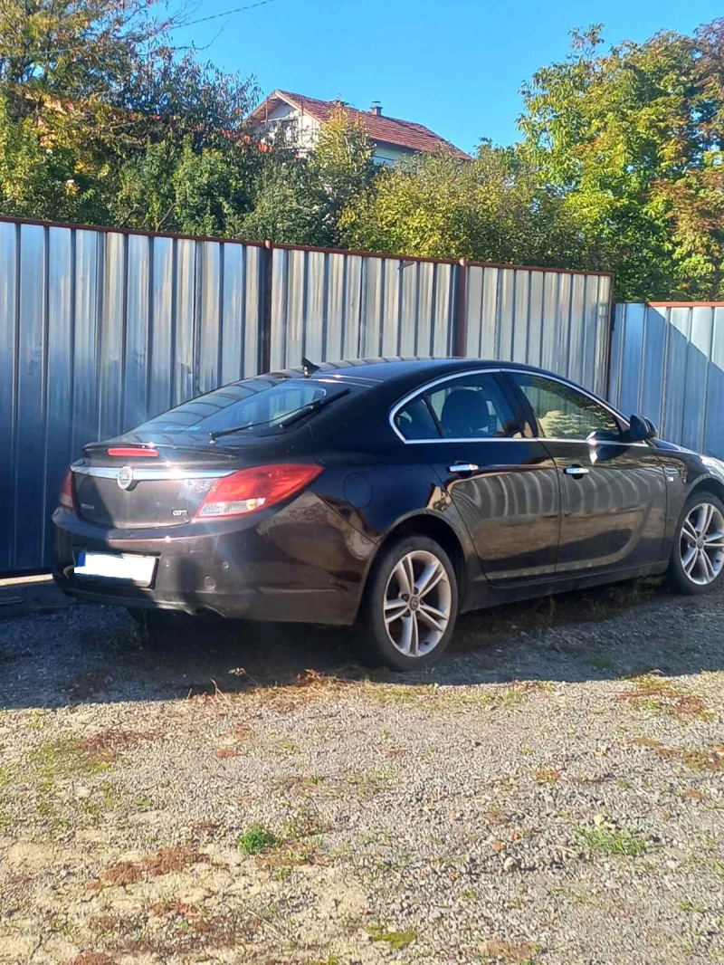 Opel Insignia, снимка 3 - Автомобили и джипове - 47590838